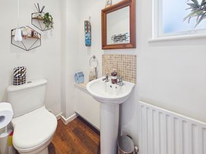 CLOAKROOM- click for photo gallery